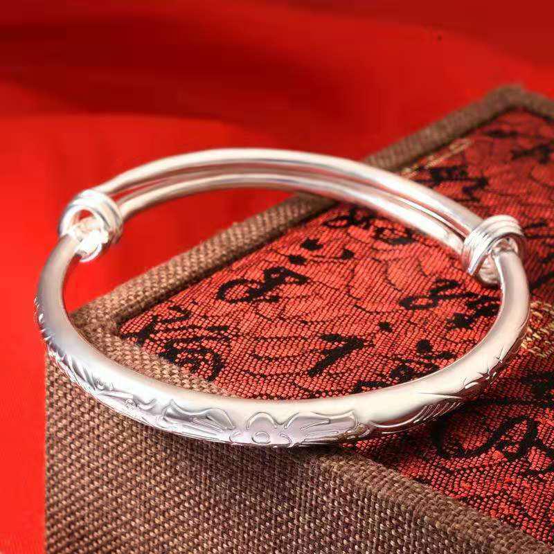 Brățară Stea Placată cu Argint de Ziua Îndrăgostiților pentru Femei - Cadou Trendy în Stil Douyin pentru Cea Mai Bună Prietenă