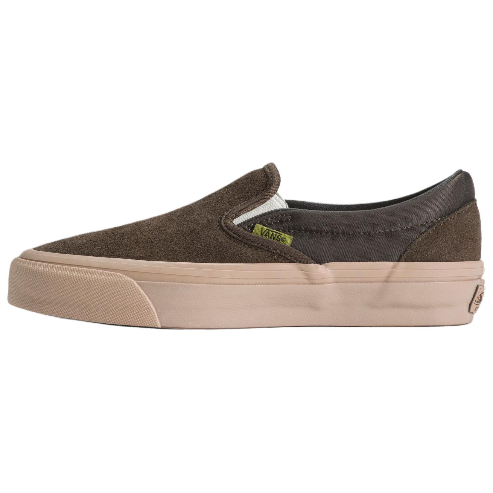 

Vans Premium Classic Slip-On Waterproof Support Skate Shoes Unisex sneaker Brown VN000D9WEMP 42.5