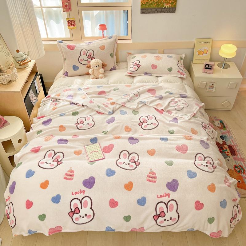 Cartoon Pink Strawberry Flannel Blanket for Kids Girls Soft Warm Lightweight Throw Blanket for Sofa Bed Traveling Camping Gifts