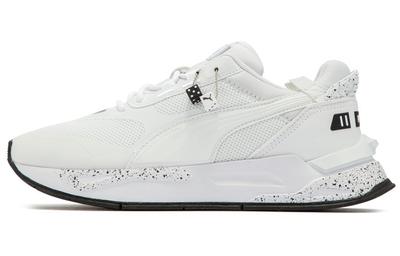 Herrenschuhe – Sportschuhe