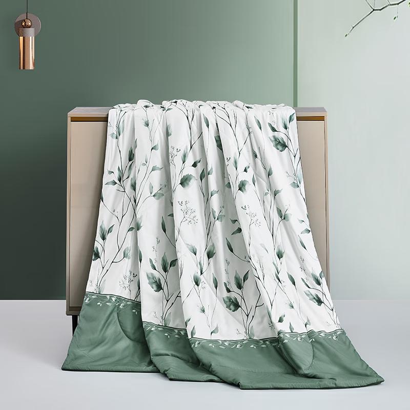 

Mengjie Green Vine Antibacterial All-Season Quilt