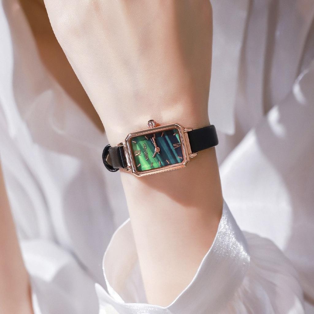 Women's Fashion Vintage Watch