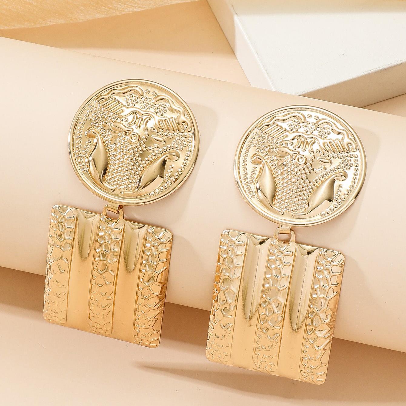 

Серьги в ретро-тренде с преувеличенным дизайном высокого класса, модные темпераментные женские серьги золотой