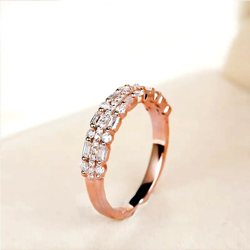 Ladies' Three Row Alternating Ring, Embellished with Synthetic Zircon, Elegant and Eye-catching Jewelry, Daily Wear, Anniversary Gift
