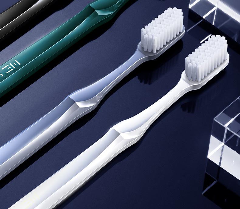 Hefengyu Men's Medium Hard Toothbrush 2-Pack: Durable Small Heads for Adults