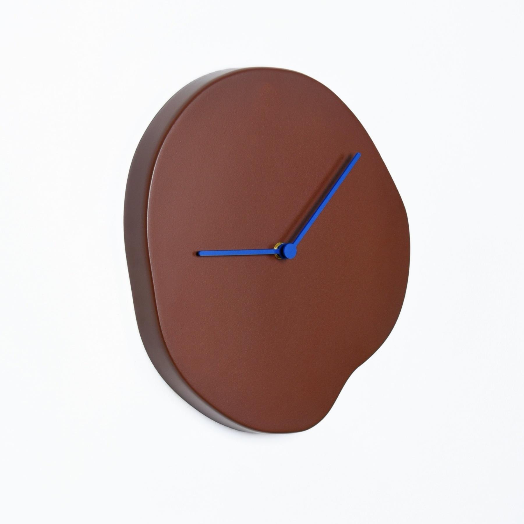 

Часы в средневековом стиле, коричневые, для украшения дома, креативные, художественные, минималистичные, настенные, без сверления Mocha Brown - 28 × 30cm - SZ16-3