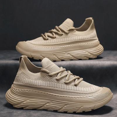 Herren Sneakers Sommer Einfarbig Atmungsaktive Laufschuhe Bequeme Plateauschuhe Hochwertiges Flyweave Mesh Vulkanisierte Schuhe
