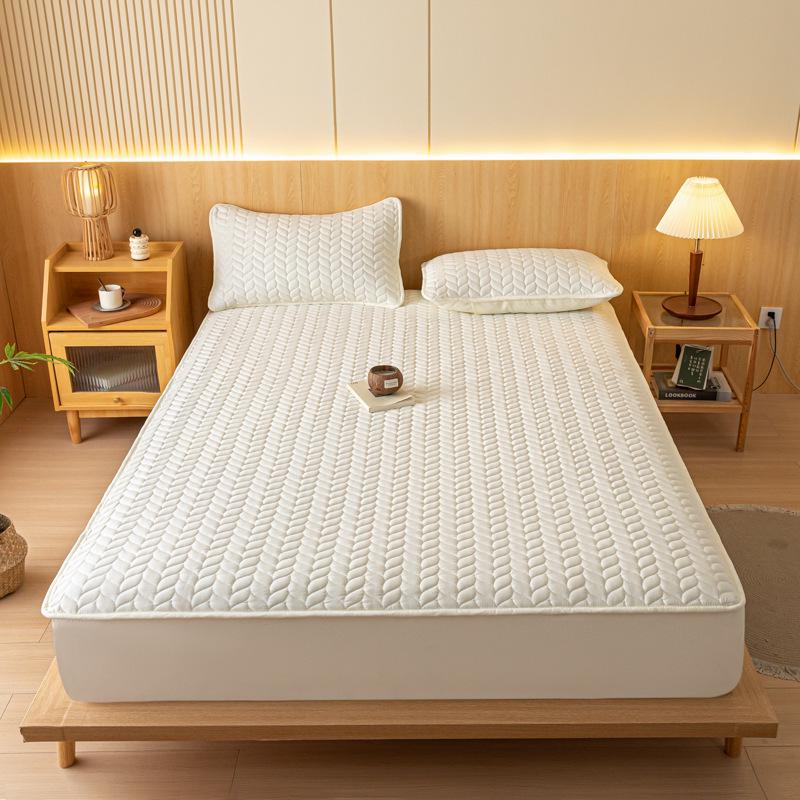 Embroidered Quilted Non-Slip Mattress Protector for Simmons - Single Thickened Sheet