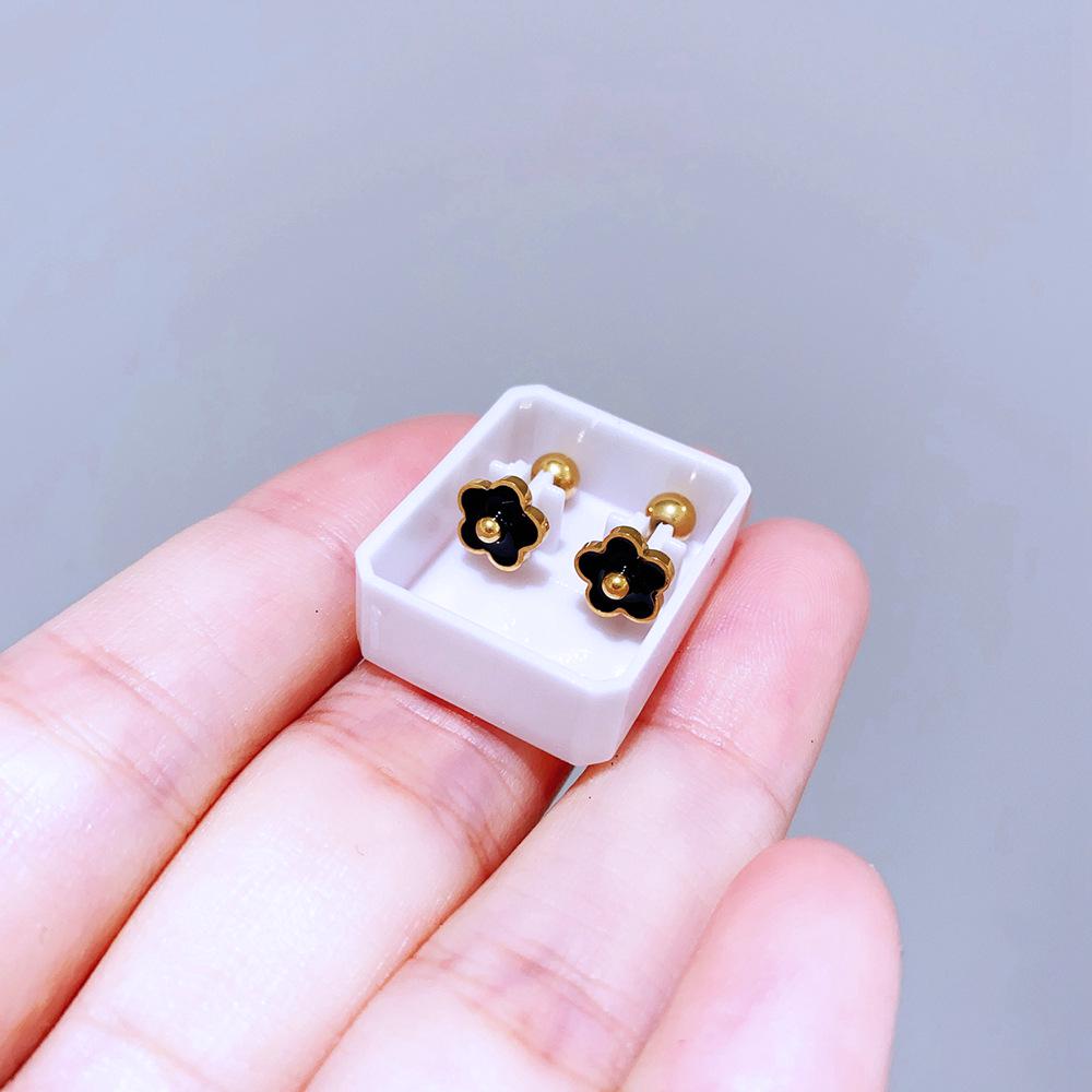 Высококачественные титановые серьги-каффы в виде цветка для пирсинга хряща с гипоаллергенными свойствами и трендовым дизайном