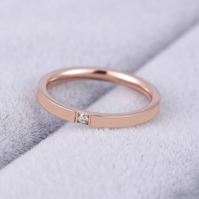 

High quality 4mm Wholesale Simple Ring Fashion Rose Gold Ring Men s and Women s Exclusive Couple Wedding Ring 4