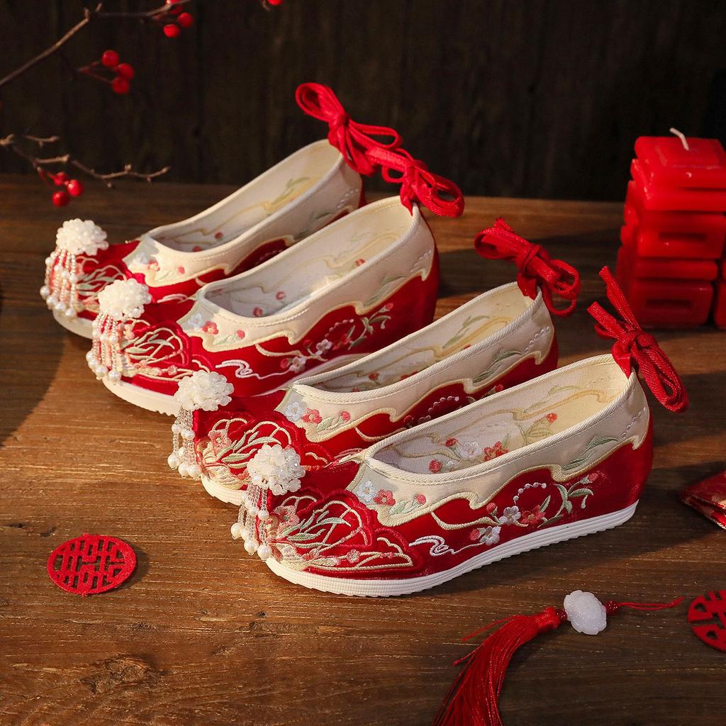 Embroidered Shoes New Fringed Hanfu Shoes Ancient Chinese Style Inner Height Increase 6cm