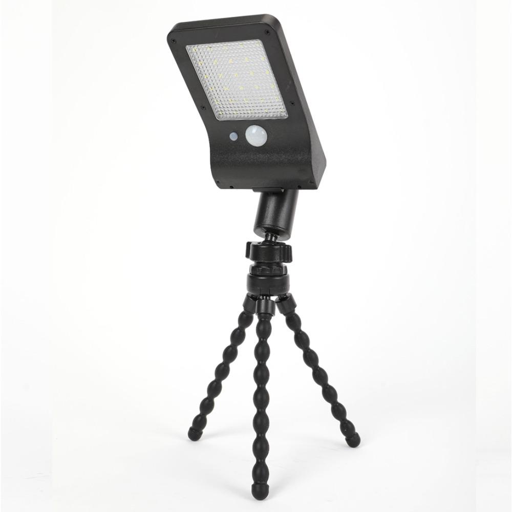 Flexibles Oktopus-Stativ mit Bewegungssensor-Außenleuchte, Dual-Charging-Solar-Campinglicht, Einstellbarer Touch-Arm, Wohnmobil-, Garten- und Hofdekoration