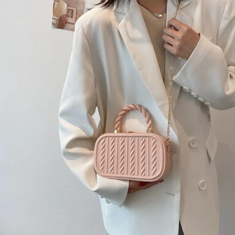 Женская винтажная сумка на одно плечо — фото 8