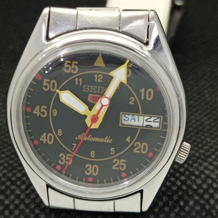 POUŽITÉ VINTAGE SEIKO 5 AUTO 7S26A JAPONSKÉ PÁNSKÉ HODINKY S ČERNÝM CIFERNÍKEM 621a-a413421-2 SKU621a-a413421
