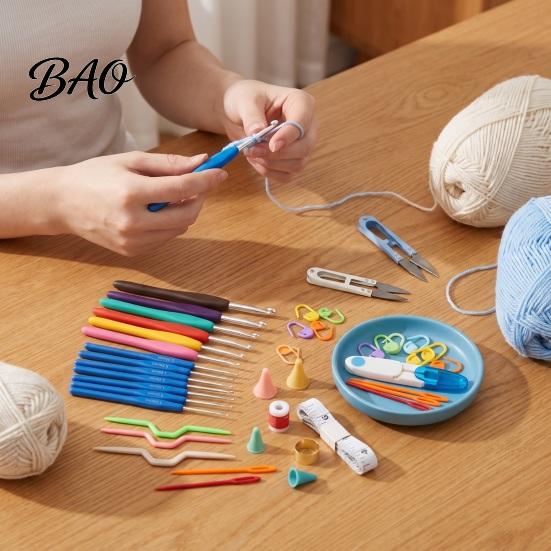 Beginner Crochet Tool Set Metal Hooks Set, Includes Yarn Needles Stitch Markers Tape Measure, with Weaving Tools for Crafts Storage Case, Soft Rubber
