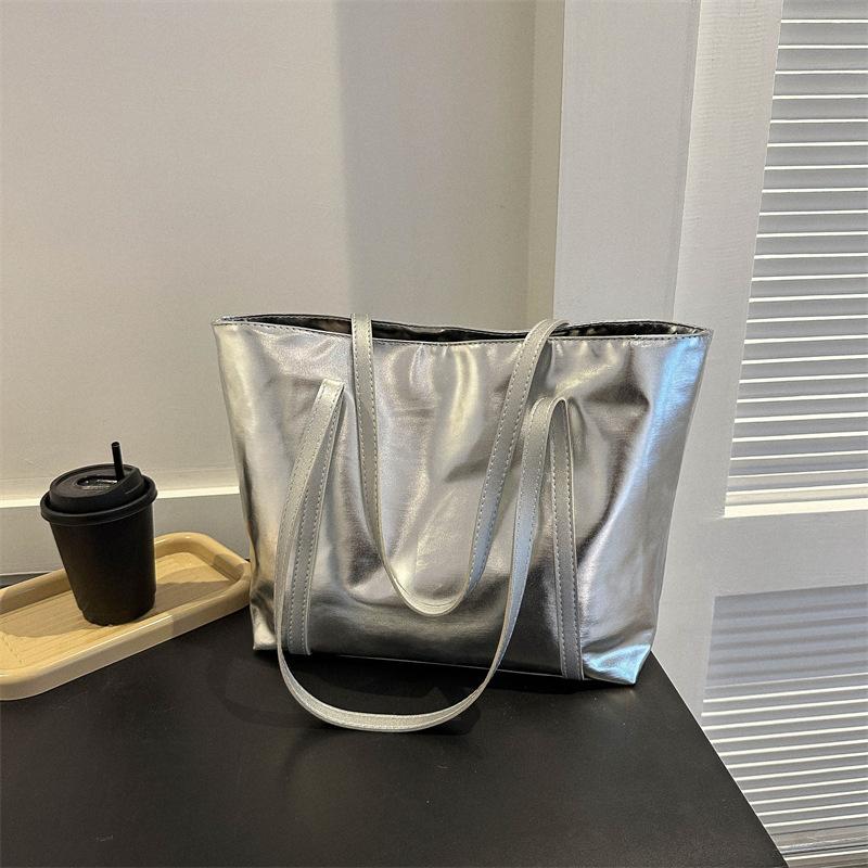 

Весна Новая Модная Модная Сумка Через Плечо Простая Повседневная Сумка-Тоут для Поездок Женская Простая Сумка Большой Вместимости Женская 38.5*11.5*26 серебряный