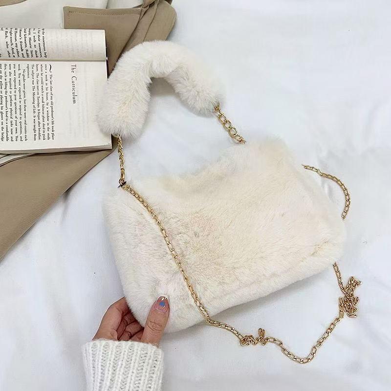 Korean Design Plush Chain Crossbody Handbag - Versatile & Stylish
