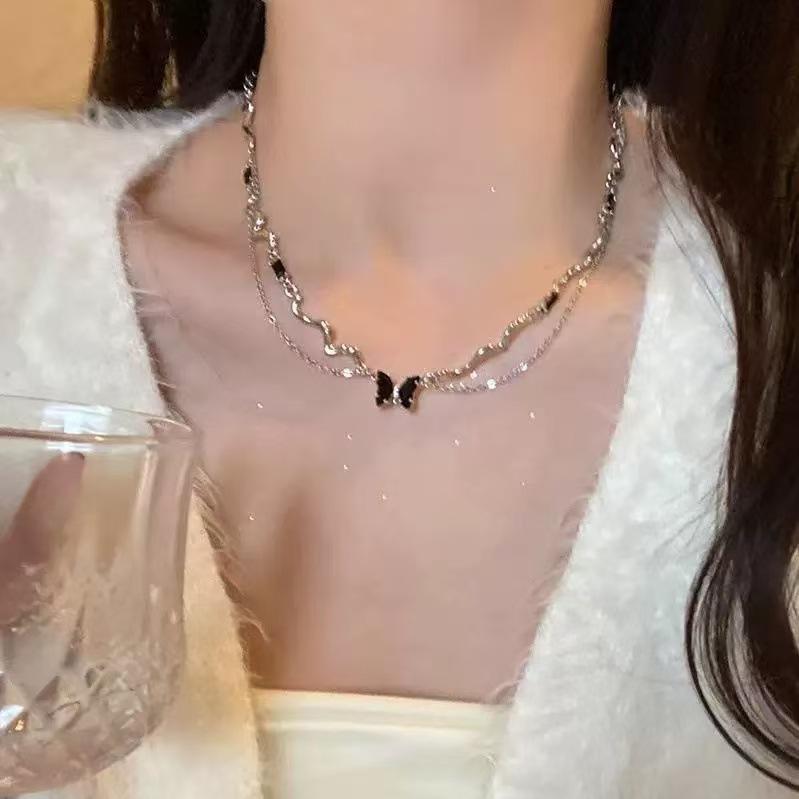 Pearl Black Love Necklace Femininity Internet Celebrity Splicing Accessories Light Luxury Niche Design Sense Collarbone Chain