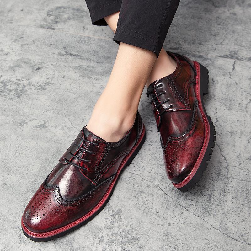 Men's Business Large Size Leather Shoes British Retro Flower Block Small Leather Shoes Men's Trend Leather Shoes