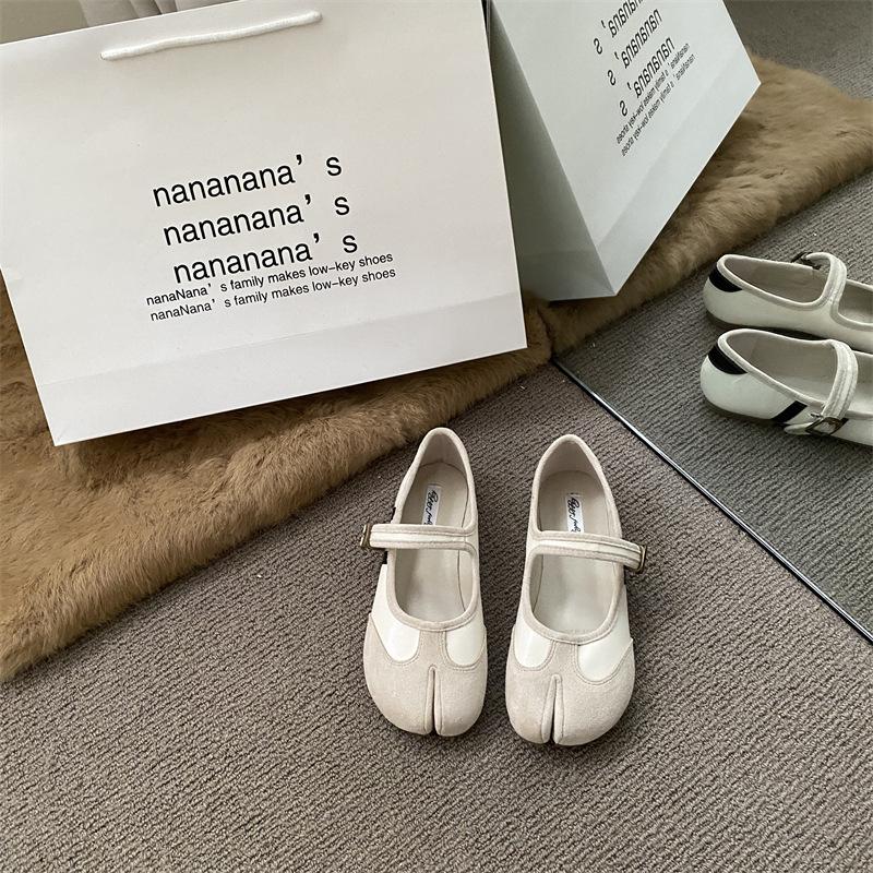 Fashion Flats Women Sport Sneakers Casual Loafers Shoes Sandals Woman 2025 Summer Trend Ballet Running Hiking Zapatillas De Mujer