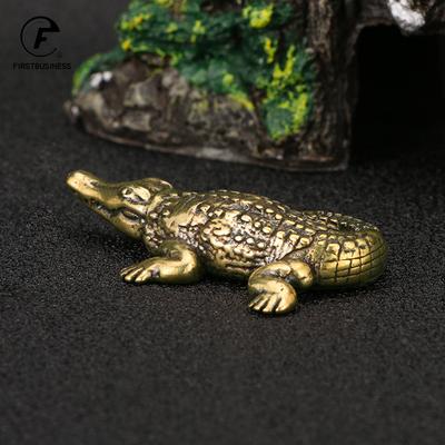 Vintage Brass Small Crocodile Statue Home Ornaments Retro Copper Animal Alligator Figure Feng Shui Business Decorations Crafts