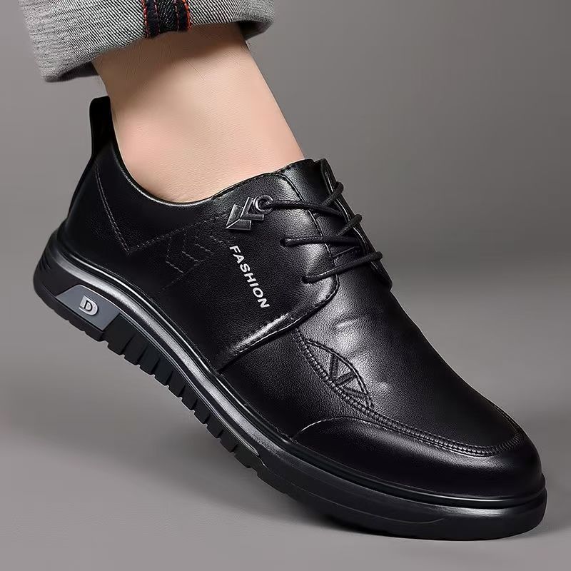 Men's Shoes 2025 New Men's Casual Shoes Leather Surface Soft Sole Breathable Business Leather Shoes Men's Youth Lightweight Leather Shoes Men