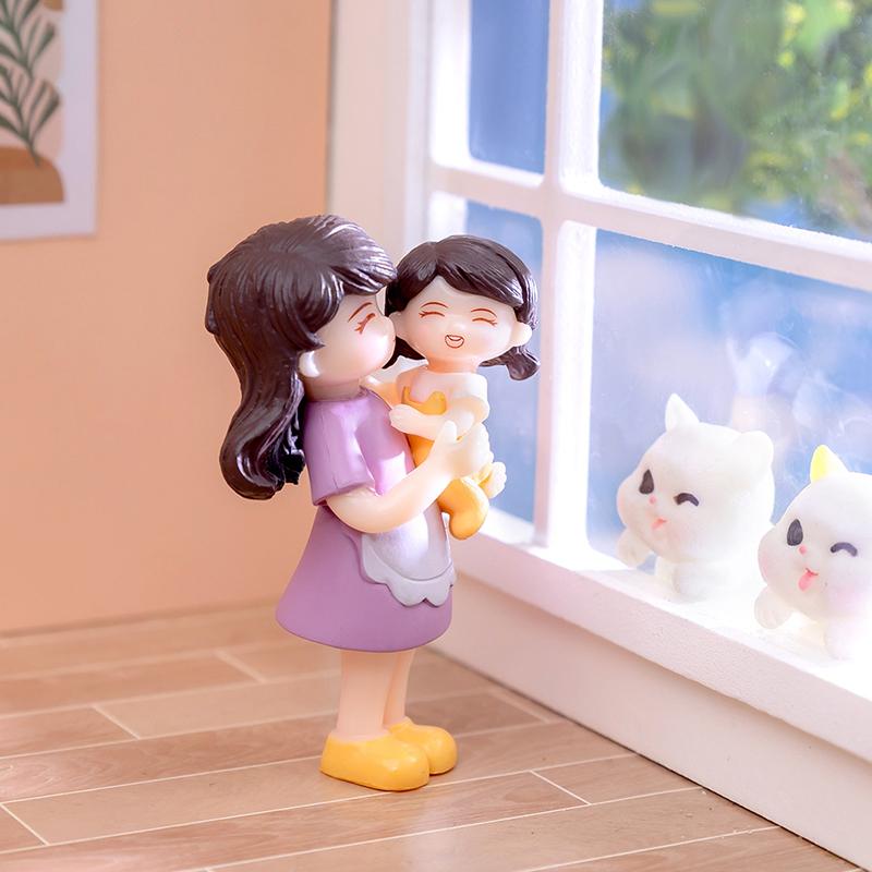 1Pc Miniatures Figurines Mother'S Day Mother And Daughter Figure Doll Micro Landscape Diy Home Desktop Decoration Ornaments