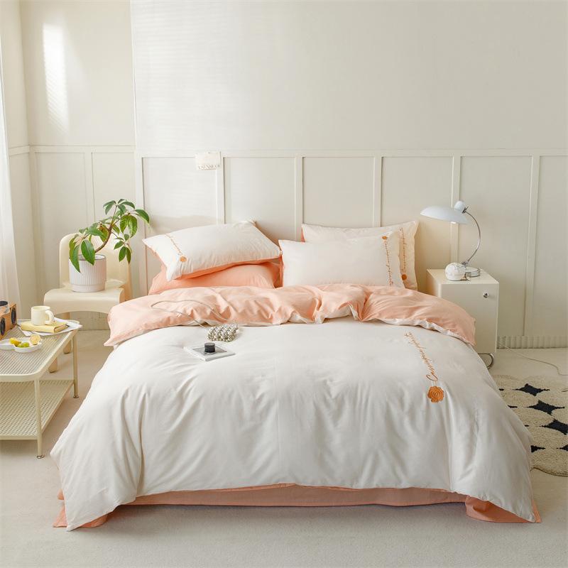 Kleines, frisches vierteiliges Set aus reiner Baumwolle, bedrucktes Set aus reinem Baumwolltwill, Einzel- und Doppelbettbezug, Bettlaken, Kissen, dreiteiliges Set