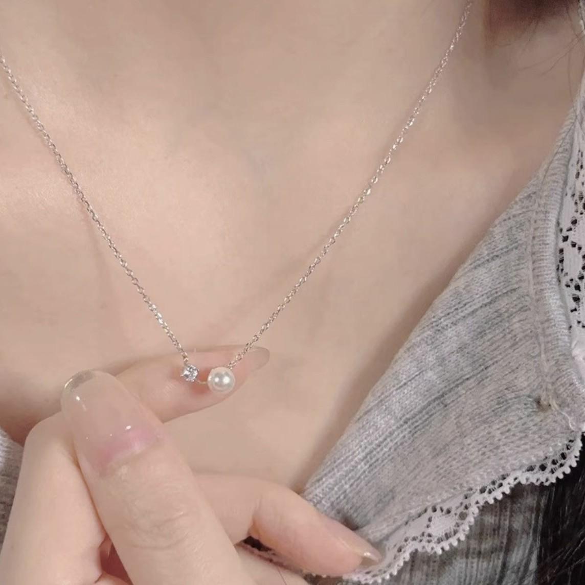 New Exquisite, Simple, Versatile, Light Luxury Necklace for Women, Simple Pendant, Versatile Collarbone Chain 40CM