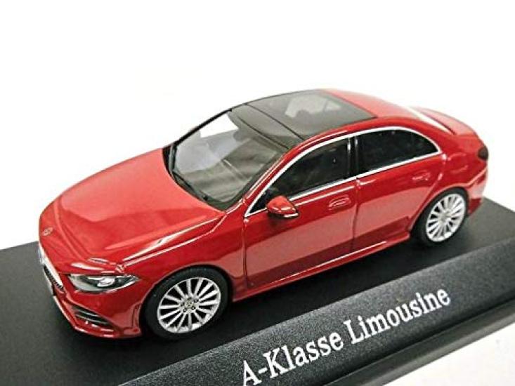 Zakázkový měřítkový sedan 2019 W177 Mercedes-Benz 1/43 Mercedes-Benz třídy A (Červené)