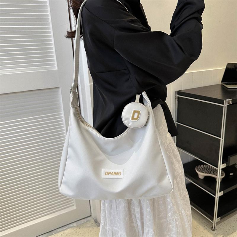 Trendy Street Style Canvas Crossbody Bag For Women 2023 Fashionable Summer Tote