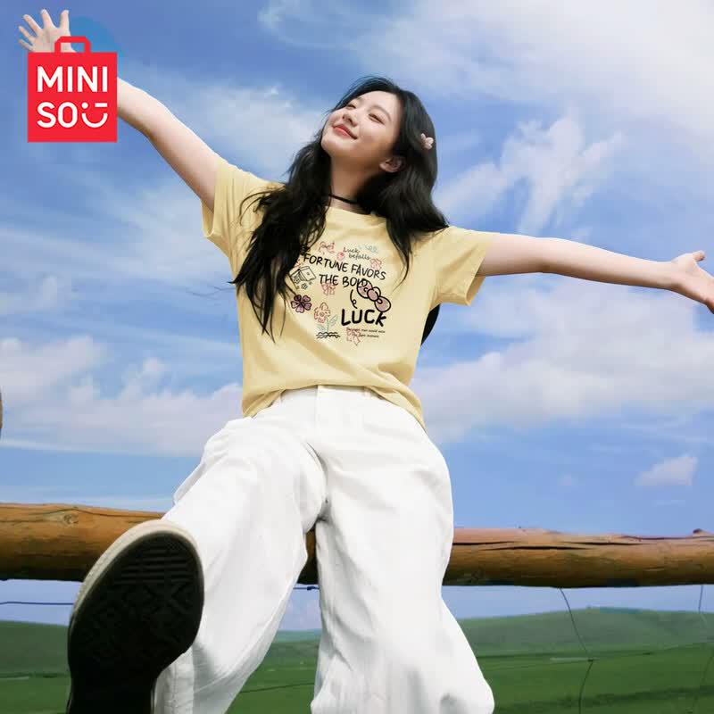 

Женская футболка MINISO с принтом в стиле граффити из плотного хлопка XL
