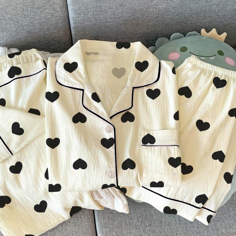 

Милый и крутой черный цвет, жатая ткань, высококачественная пижама, женская повседневная домашняя одежда, комплект из трех предметов с коротким рукавом M