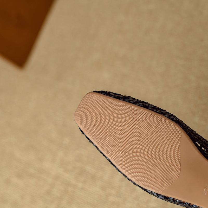 Fashion Women's New Spring and Autumn Woven Genuine Leather Cowhide Breathable Mid Heel Large Belt Buckle Mary Jane Single Shoes