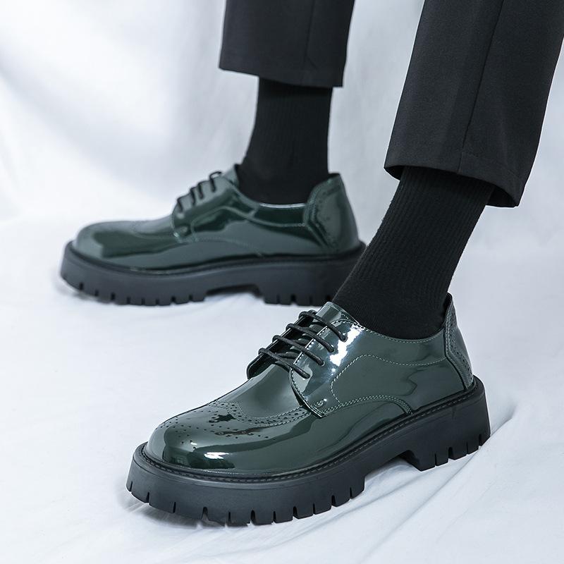 

Men s shoes large size new casual leather shoes fashion men s platform glossy leather shoes British style big head shoes 46