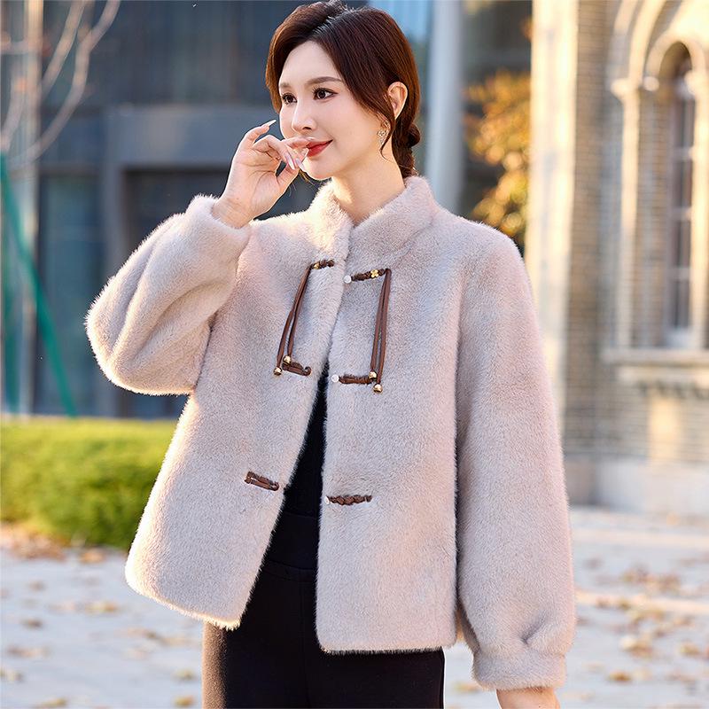 Mother's Mid-Length Faux Mink Fur Coat for Autumn and Winter Weddings