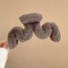 New Winter Faux Fur Hair Claw Elegant Acrylic Hairpins Plush Hair Clip Barrette Crab Headwear for Women Girls Hair Accessories
