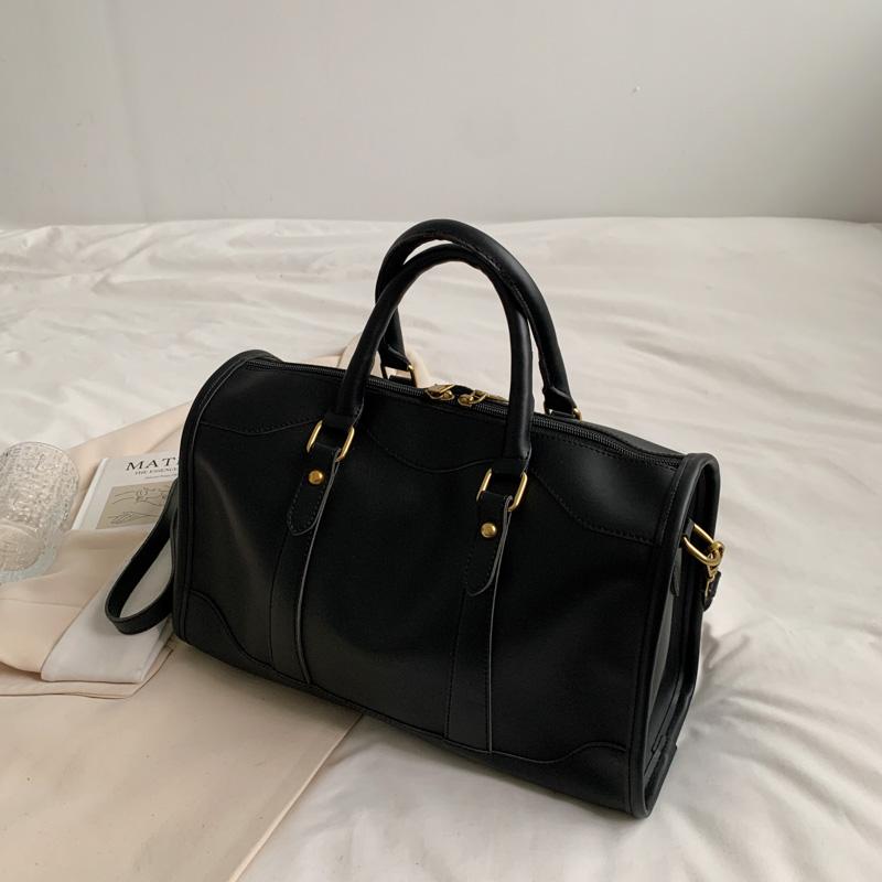 Large Capacity Travel Bag  New PU Shoulder Crossbody Bag For Women's Casual Boston Soft Leather Fashionable Handbag