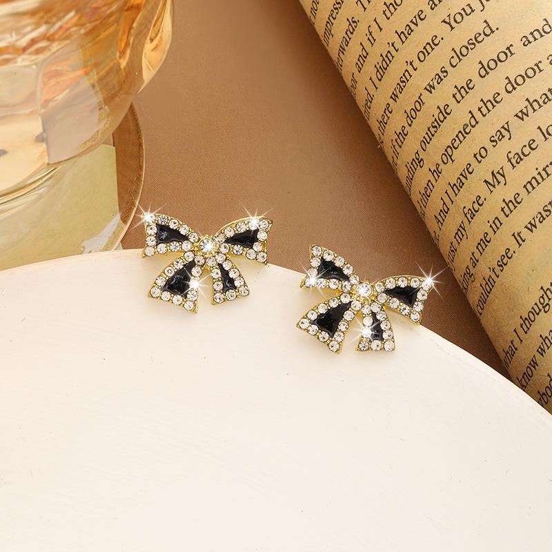 European & American Butterfly Diamond Earrings for Women - Elegant Black Bow Knot Design