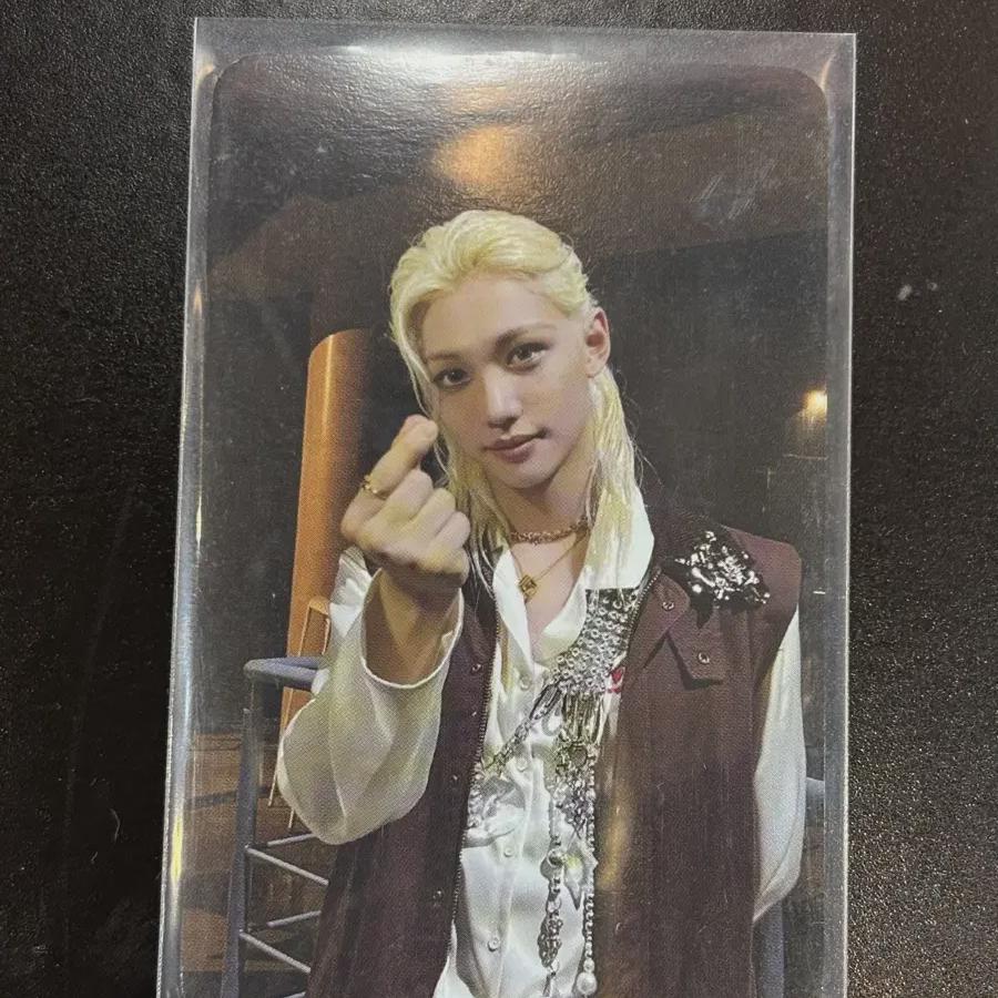 Straykids Felix Karma Popup Store Qr Photocard