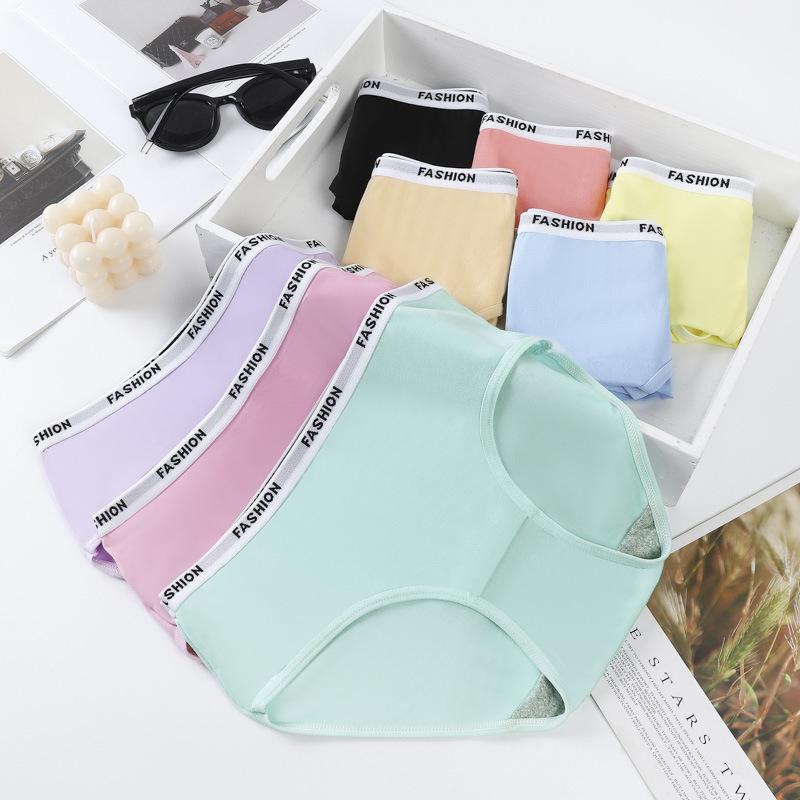Seamless Japanese & Korean Style Women's Mid-Waist Summer Briefs - Breathable, Cute, Triangle Panties