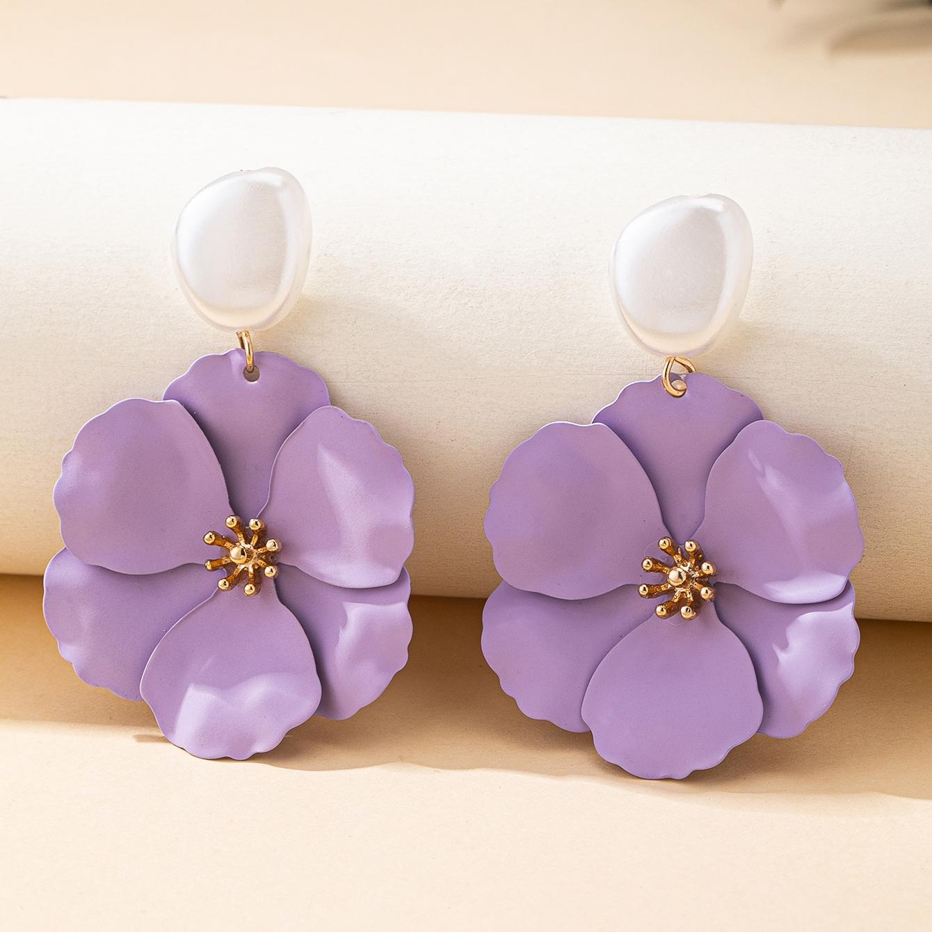 

Women s Fashion Earrings Simple and Elegant Faux Pearl Flower-Shaped Earrings Suitable for Daily Wear and Vacation фиолетовый