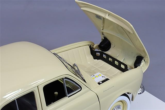 Norev Maßstab Renault Dauphin 1958 Beige 1/18