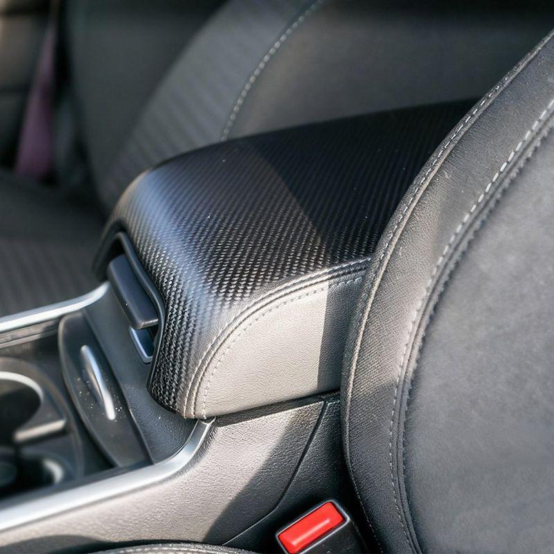 Suitable for Dodge Charger 15-21 Center Console Armrest Box Leather Cover Dodge Charger Armrest Protective Cover