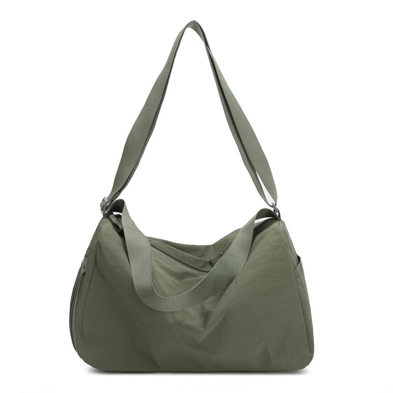 Sports Fitness Bag Short Distance Travel Bag Women's Large Capacity Shoulder Crossbody Bag