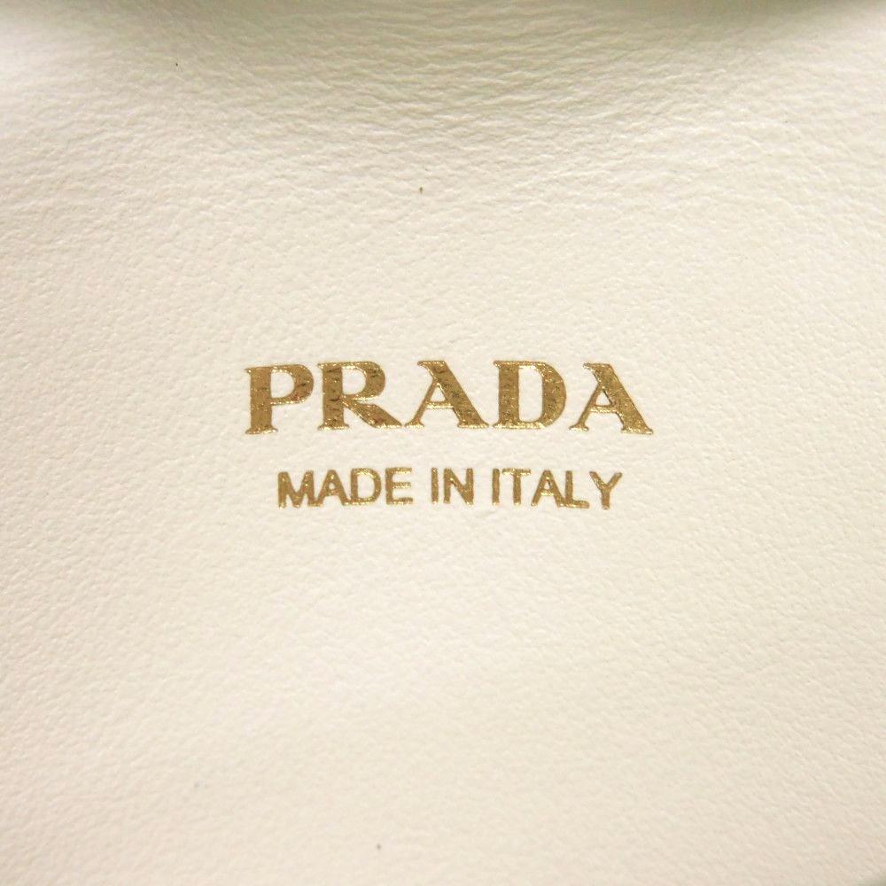 Used 11569 Saffiano Triangle Card Holder 1MC110 QHH F0009 7946 Current Calfskin White Bifold RFID Logo Bianco Unisex