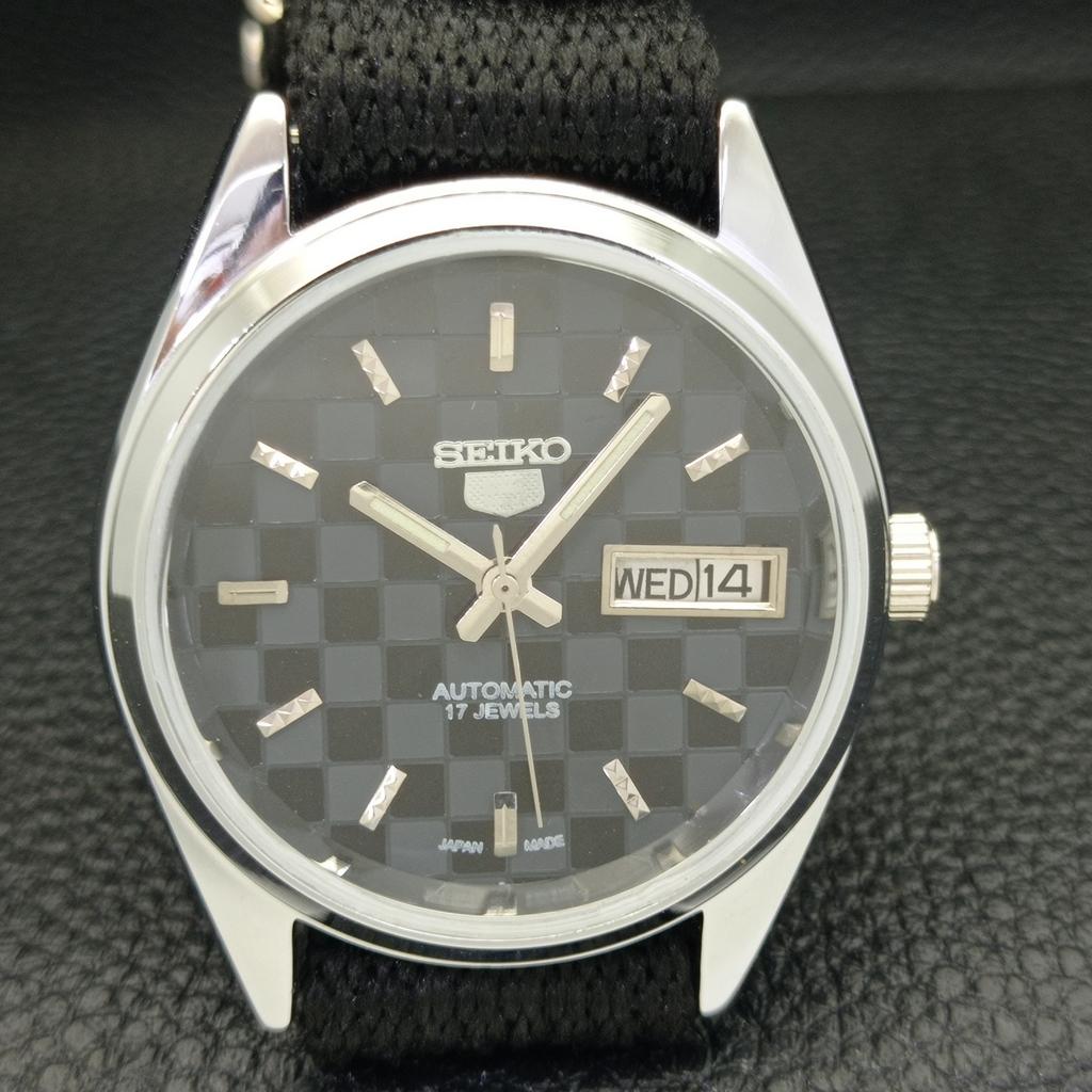 REFURBISHED AUTOMATIC SEIKO 5 MENS WATCH JAPAN MADE BLACK DIAL CUSTOM A440095-2 QV90-a440095