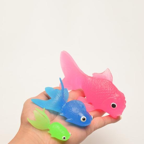 Goldfisch Modell Bunt Cartoon Fisch Serie Miniatur Figur Ornament Weiches TPR Meerestier Fisch Figur Kinder Angelspielzeug Aquarium Dekoration