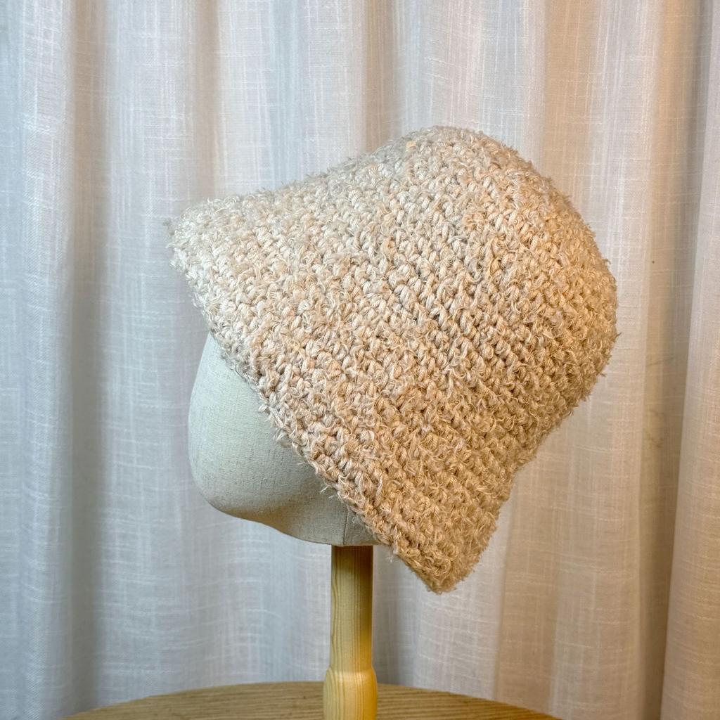 Fashionable Mixed Color Knitted Fisherman Hat for Women Trendy and Versatile Face Covering Small Basin Hat Warm Bucket Hat