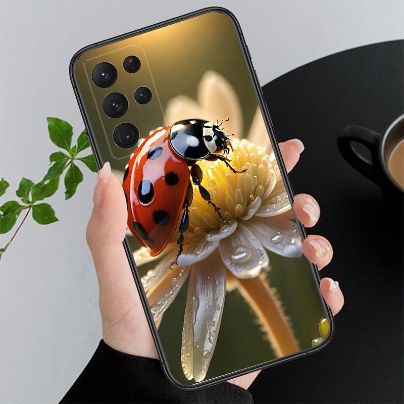 Phone Case For Samsung A17 A55 A16 A56 A35 A15 A53 A54 A33 A34 A25 A05S A52 A52S A07 A26 A06 ladybug